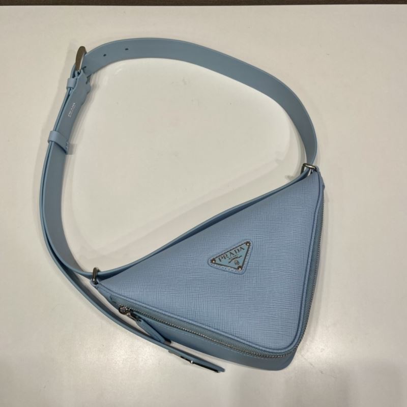 Pra*a triangle pouch